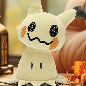 『ポケモン』ミミッキュのめちゃもふぐっとぬいぐるみ新作が登場。“こうげきver.”との違いは？