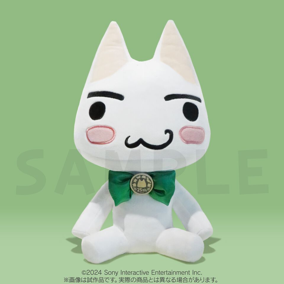 『どこでもいっしょ』トロの25周年アニバーサリーぬいぐるみが予約開始。7人のポケピのシルエットが揃った“ピンバッジ付き蝶ネクタイ”でおめかし