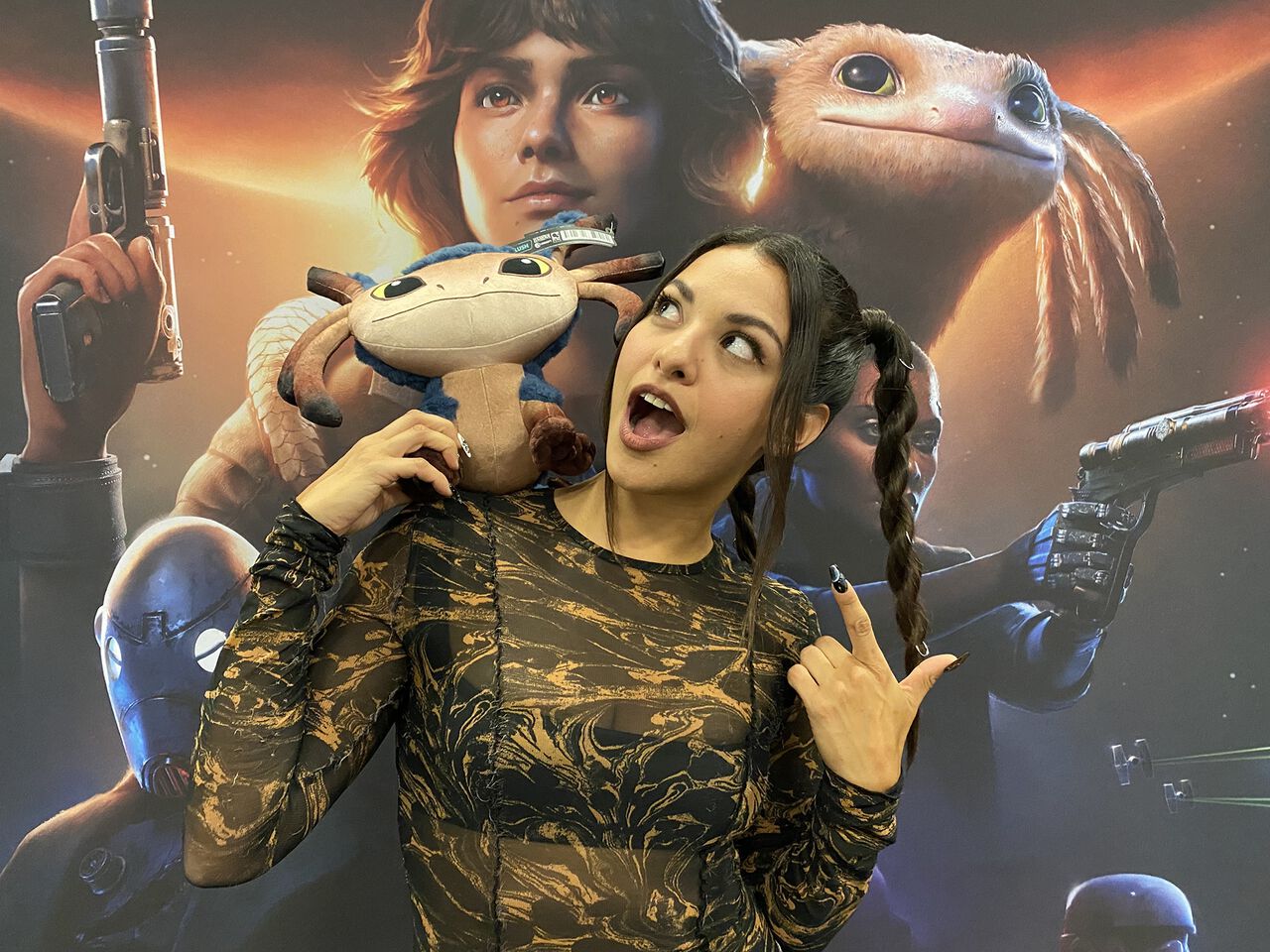 『スター・ウォーズ 無法者たち』主人公ケイ役ハンバリー・ゴンザレスへインタビュー。「ケイも私も間違いなくファイター」。不器用だけど自分の人生を生きるケイのことをもっと好きになる!