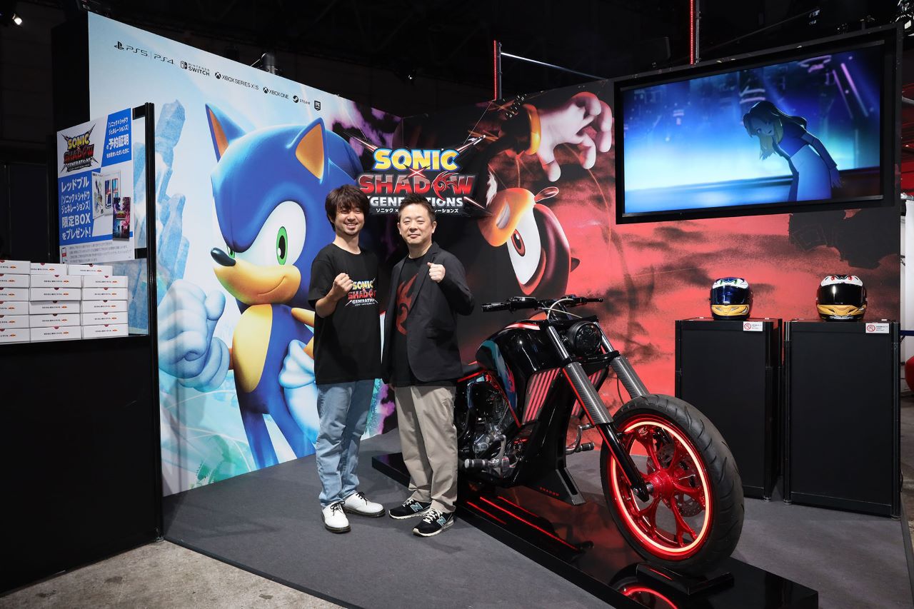 【ソニック・シャドウ・ジェネレーションズ】両面キーホルダー・ドイツゲームショウ ソニック・シャドウ・ジェネレーションズ】両面キーホルダー