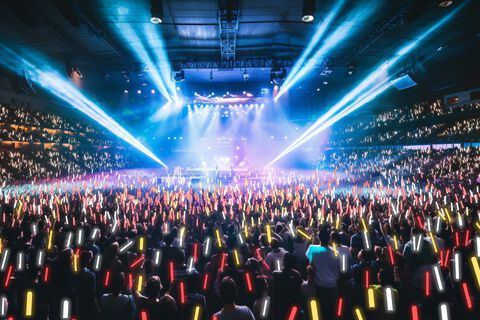 スシローが『【推しの子】』とコラボ？ 「ウリャオイ！ ウリャオイ！」という文とともにライブ画像を投稿
