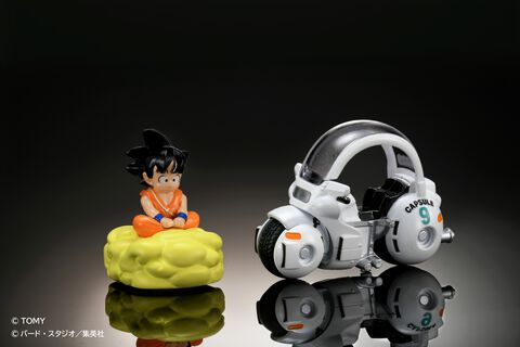 『ドラゴンボール』のトミカが登場。第1弾は“孫悟空の筋斗雲”と“ブルマのバイク”。今後も“フリーザの小型ポッド”などが続々発売