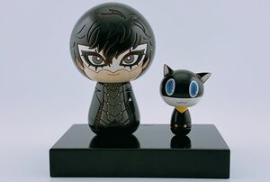 『ペルソナ5』ジョーカー＆モナのこけしがキュート！ 『P5R』『P3R』伊勢丹新宿店コラボイベントが2月19日から開催