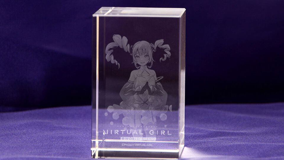 『バーチャルガール@ワールドエンド』ファミ通DXパック 3Dクリスタルセットのデザイン公開。長年眠っていた謎のAI少女“アイ”のイラストを使用