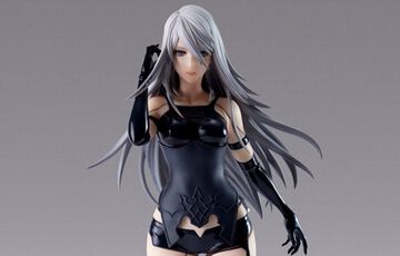 アニメ『ニーア オートマタ Ver1.1a』放送記念くじ第2弾が本日（2/18）発売。A2や9Sが約30cmサイズのフィギュアに