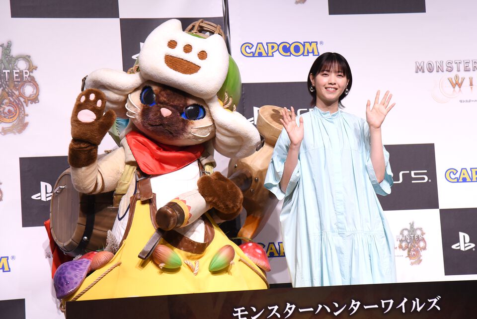 『モンハンワイルズ』西野七瀬が発売前日に実機プレイに挑戦！ 凸凹コンビによる“イャンクック討伐クエスト”では4体からの十字砲火でえらいことに!?