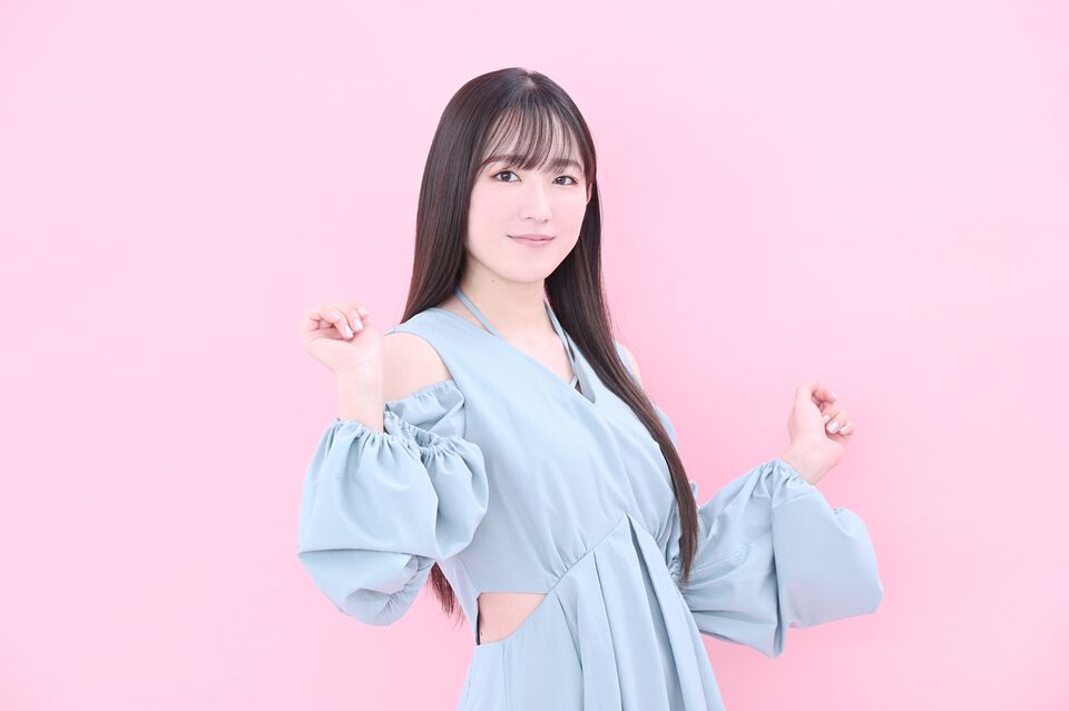 『シャニマス』三川華月さん（鈴木羽那役）インタビュー。演じるときに意識しているのは、明るすぎず、暗すぎず、中間位置で演じること。ユニットメンバーやライブへの想いも聞いた