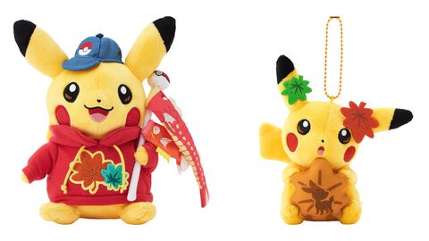 広島名物を持ったピカチュウぬいぐるみがかわいい、カイハラデニムや熊野筆などのアイテムも。ポケモンセンターヒロシマのリニューアル記念グッズが公開