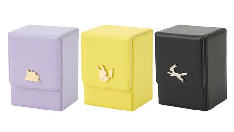 『ポケモン』イタリアンレザーの高級デッキケースが登場。ピカチュウ、メタモン、ブラッキーの3デザイン。3月22日にポケモンセンターで発売