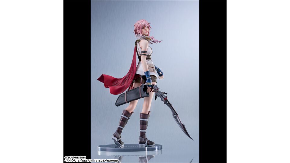 『FF13』ライトニングの振り向き姿が美しいフィギュアが登場。はためく衣装やブレイズエッジを1/6.5スケールで精密に再現。グッスマと共同開発