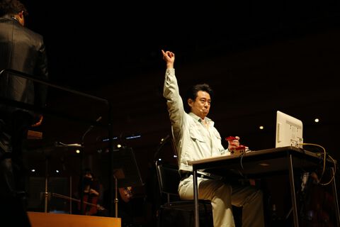 有野課長が3年ぶりのリアルイベントに登場！生演奏で『キャプテン翼』の“有野の挑戦”に臨む “ゲームセンターCXシンフォニー2022”リポート