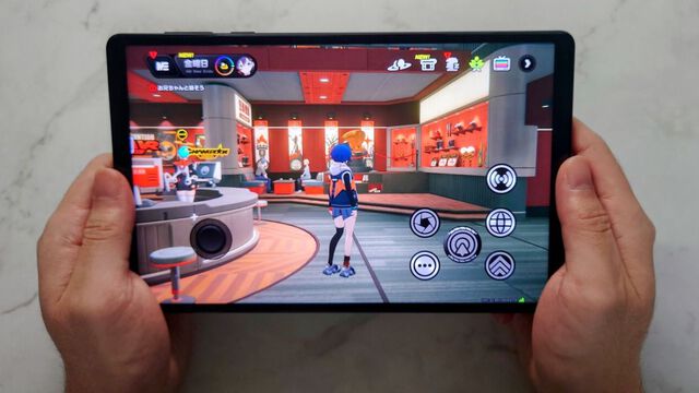レノボの7万円台・8.8型ゲーミングタブレットをレビュー。『ゼンゼロ』『スタレ』『学マス』がサクサク、立体音響の臨場感がイイ感じ