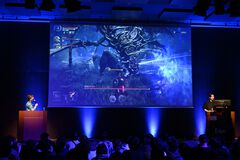 『エルデンリング ナイトレイン』には『ダークソウル』の“貪食ドラゴン”や“アルトリウス装備”が登場。実機プレイで明らかに