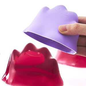 【ポケモン】メタモンのぷるぷるゼリーが作れる『メタモンカップ』が5月10日発売。プリンやご飯、砂や雪も！ 色んなものをメタモンに“へんしん”させよう！
