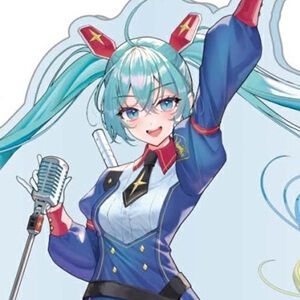 【ガンダム45周年×初音ミク】プライズのビッグアクスタはオーロラ加工が施された豪華仕様