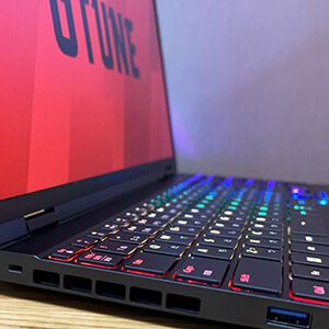 20万円のゲーミングノートPCは人気ゲームをどのくらい快適にプレイできる？ その実力を検証してみた【マウスコンピューター】