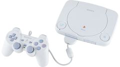 PS one 25周年。丸みを帯びたかわいいデザインで、モニターを付ければ外出先でも遊ぶことができたユニークなハード【今日は何の日？】