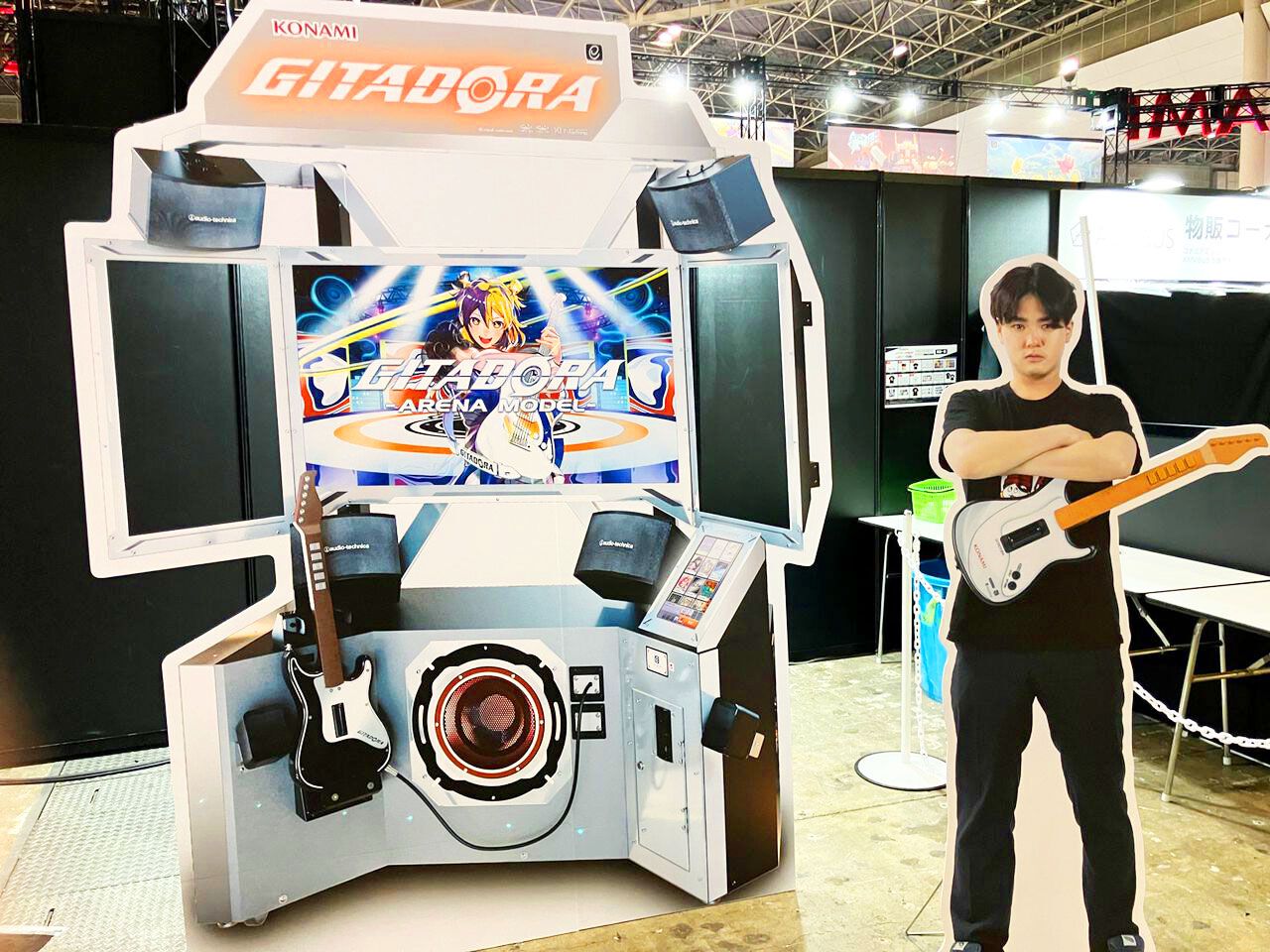 『ギタドラ』ラーメンYouTuberのSUSURU TV.とのコラボ曲が発表。本人はギター虹ネ持ちのやりこみ勢。BEMANIサウンドチームYvyaとのタッグ曲