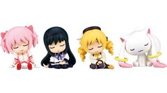 『まどマギ』まどか、ほむら、マミたちが肩ズンFig.に登場。すやすや眠る3人とキュゥべえの表情がかわいい【9月中旬発売】