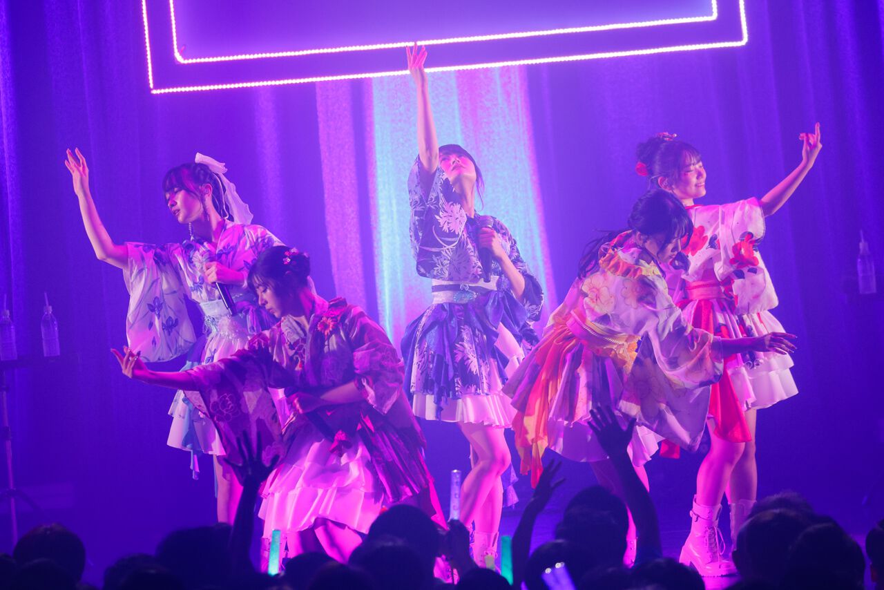 『アイプラ』花火が打ち上がる中、浴衣姿で歌う月ストの『恋と花火』は格別。最後まで夏とお祭り気分が味わえた“涼夏祭”をレポート【ことめぐのアイプラ日記#4】