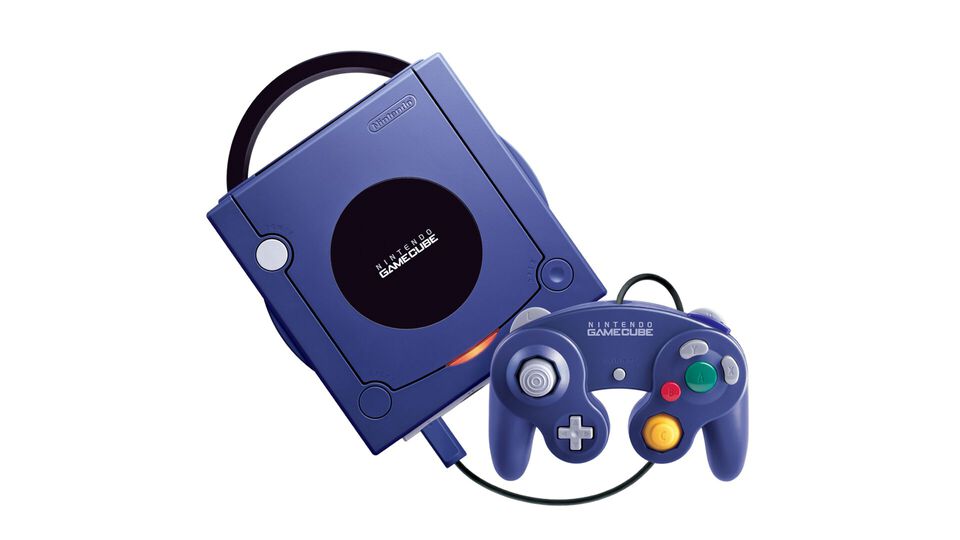 ニンテンドーゲームキューブが発売された日。立方体のボディーが風変わりでキュート。コントローラーの形状はいまでも『スマブラ』で愛用されるほどの人気を誇る【今日は何の日？】