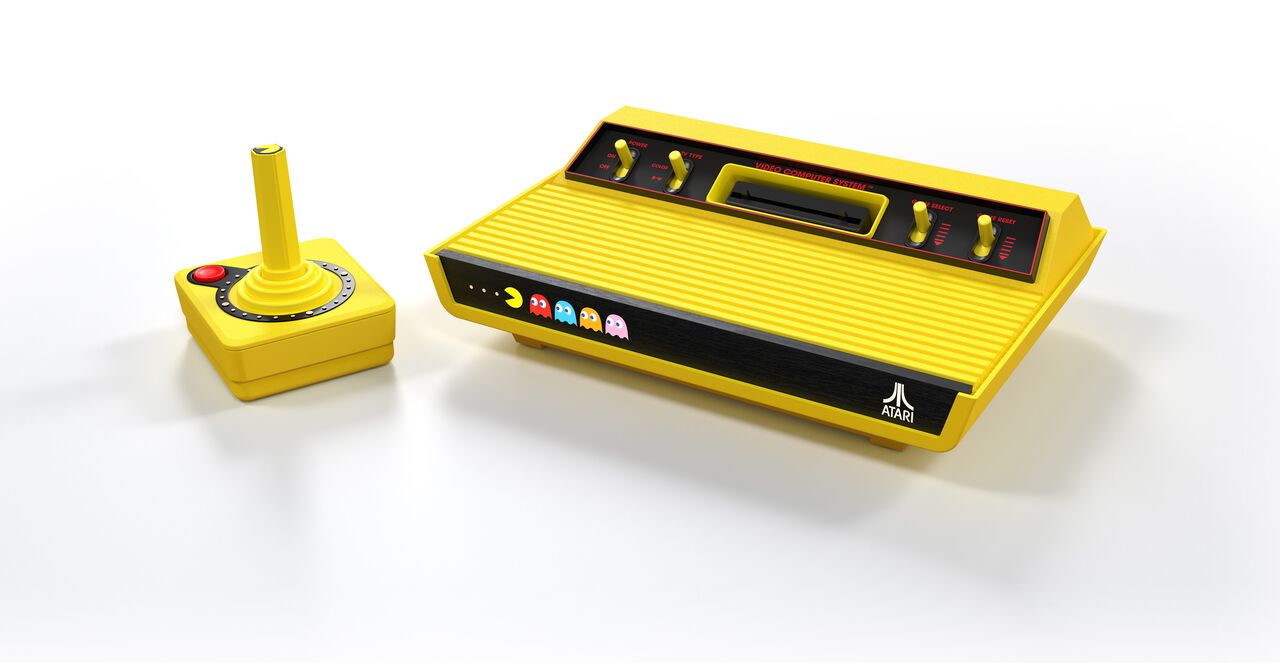 『パックマン』仕様のAtari 2600+が予約開始。ワイヤレスジョイスティックとゲーム2作品が同梱。ゴーストがモチーフのカラフルな商品も