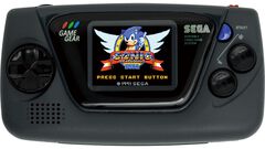 ゲームギアミクロが発売5周年。セガ唯一無二の携帯機“ゲームギア”がミニより小さい“ミクロ”になった復刻版。全色揃えたくなる名作ラインアップ【今日は何の日？】