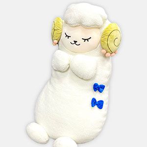 【モンスト】描き下ろしwinter ver.のラミエル・パンドラ・エトワールのグッズが新登場。1/1スケールひつじの抱きまくらなど、癒しグッズたちがかわいすぎる♡