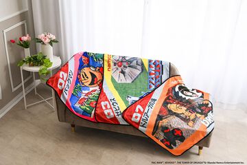 『パックマン』『ゼビウス』『ドルアーガの塔』のパッケージがブランケットに。“クラシックゲームブランケット”3タイトルが2026年2月16日に発売、現在予約受付中