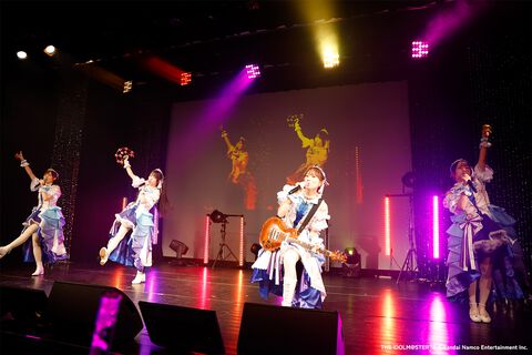 『アイマス シンデレラガールズ』Webラジオ『デレパ』公録イベント第11弾リポート。“フェス”をテーマに、公録お決まりの楽曲（？）を交えながらの豪華絢爛なステージに