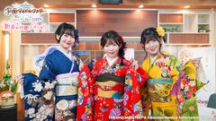 『学マス』2026年1月1日18時より“新春6時間スペシャル”がテレビ放送決定。長月あおい、小鹿なお、飯田ヒカルが振袖姿で出演。見逃し配信もあり
