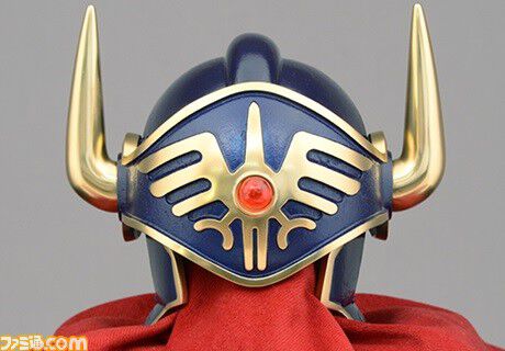 【ドラクエ】伝統工芸の職人技術を結集して『ロトの兜』を再現。ロトの剣・盾もセットの五月人形が登場【約35万円】