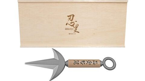 『ナルト』四代目火影ミナトのクナイが立体化、飛雷神の術を象徴する文字まで精巧に再現。ニジゲンノモリのプレミアムグッズ付きチケットに付いてくる