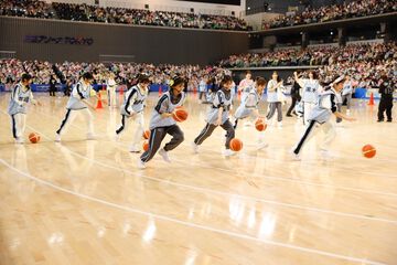“シャニマス大感謝祭！”1日目リポート。ガチ過ぎるアイドルたちの運動会が開催。個人戦で行われたDAY1の優勝に輝いたのは永井真里子さん（西城樹里役）
