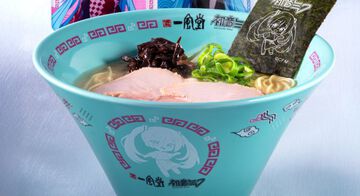 【初音ミク×一風堂】即完売した“ラーメンどんぶりセット”が本日（3/13）18時より再販。鮮やかなミクカラーのどんぶりでラーメンを美味しく啜ろう