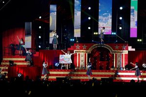 『アイマス ミリオンライブ！』11thライブDAY1リポート。本公演のために制作されたソロ曲『COLORS ON CANVAS!』をライブ初披露！ ロコらしいアーティスティックなセットリストがステージを彩る