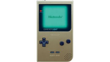 ゲームボーイライトが発売された日。GB最後のモノクロ画面モデルはバックライト付き。電池が長持ちするのがうれしかった【今日は何の日？】