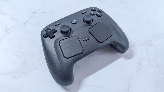 新型“Steam Controller”5月4日発売決定。実機をインプレッション、低遅延ワイヤレス接続やトラックパッド、ジャイロ操作全部盛り！