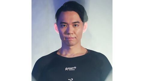 ときど選手がプロeスポーツチーム“VARREL”への加入を発表。詳細は10時から始まるVARRELブースで発表
