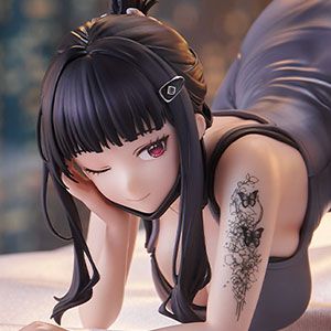 『勝利の女神：NIKKE』指揮官の妻としてパーティに潜入するDのキラーワイフ姿が《ぬーどるストッパーフィギュア》で登場！