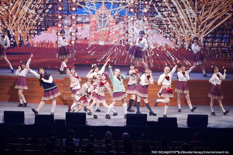 『アイマス シンデレラガールズ』初のミュージカル “STARLIGHT HIGH SCHOOL!”リポート。アイドルの心情に寄り添ったライブパフォーマンスと良テンポのコメディが気持ちいい濃密な2時間
