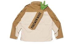 『ポケモン』ネギを背負えるカモネギのジャケットが登場。HUMAN MADEコラボ新商品が5月23日より発売。コイキング、ピカチュウのデザインも