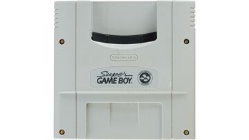 スーパーゲームボーイ発売30周年。ゲームボーイソフトをテレビ画面で遊べるようにするSFC周辺機器。乾電池を使わずに済むのがうれしかった【今日は何の日？】