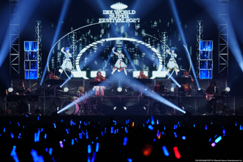 『アイマス』越境xRライブ“IWSF2026”2日目リポート。各ブランドが誇るボーカルアイドルのハイレベルな歌唱力と生バンドによるサウンドが会場を熱くする！