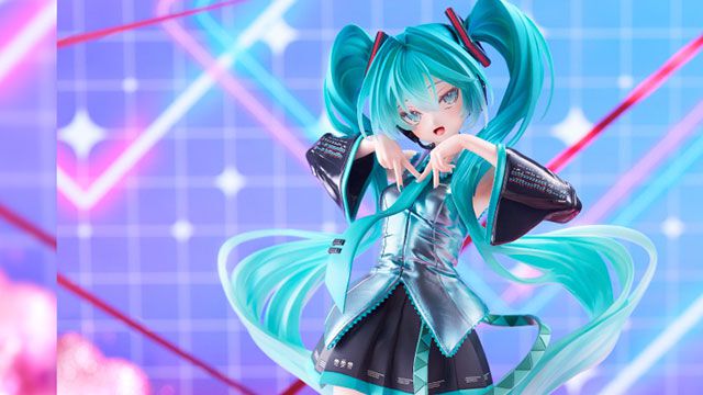 初音ミク】指で作った「M」の文字と躍動感あふれるポーズがキュート
