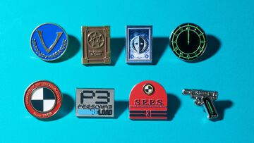 『ペルソナ3 リロード』S.E.E.S.の腕章やタロットカードのピンバッジがガチャで登場。金属製で細部のディテールにこだわった仕上がりに