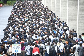 東京ゲームショウの初開催から30周年。未発売ゲームの試遊やステージイベント、物販などで毎年大いに賑わう世界も注目するゲームの祭典【今日は何の日？】