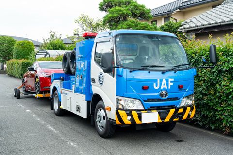 JAF（日本自動車連盟）がトレーディングカードゲーム『DRIVE CARD GAME』を電撃発表。自動車メーカー各社と連携、遊びながらクルマの魅力に触れられるTCGに