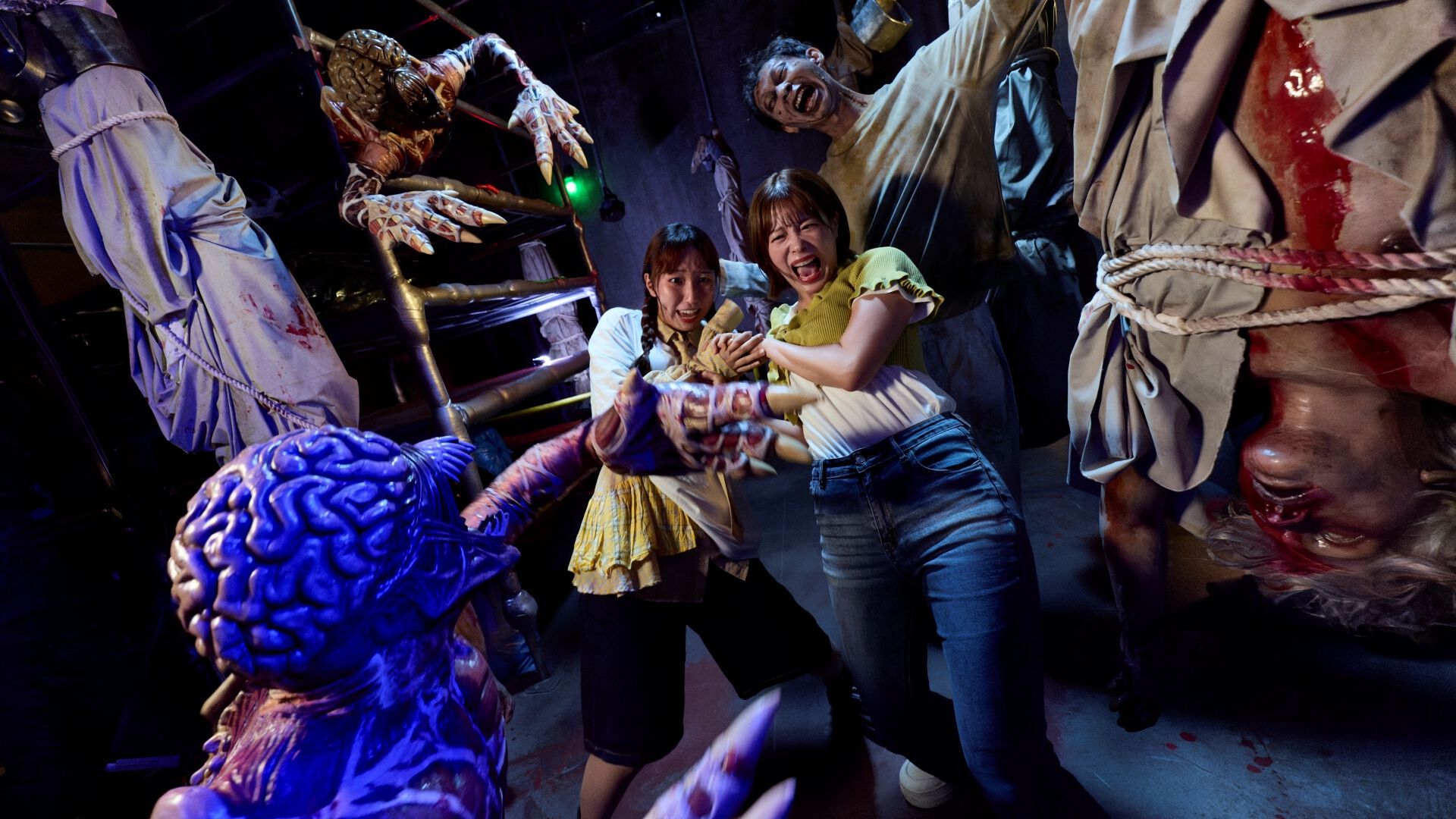 USJ】『バイオハザード レクイエム』R-15指定の新アトラクションが本日