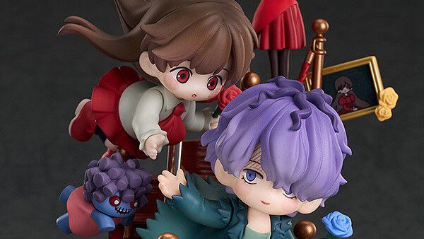 Ib』イヴとギャリーのフィギュアは、ゲルテナの世界を凝縮したデザインに心ひかれる。ところで、かわいいウサギの姿が見えるような？ - 電撃オンライン